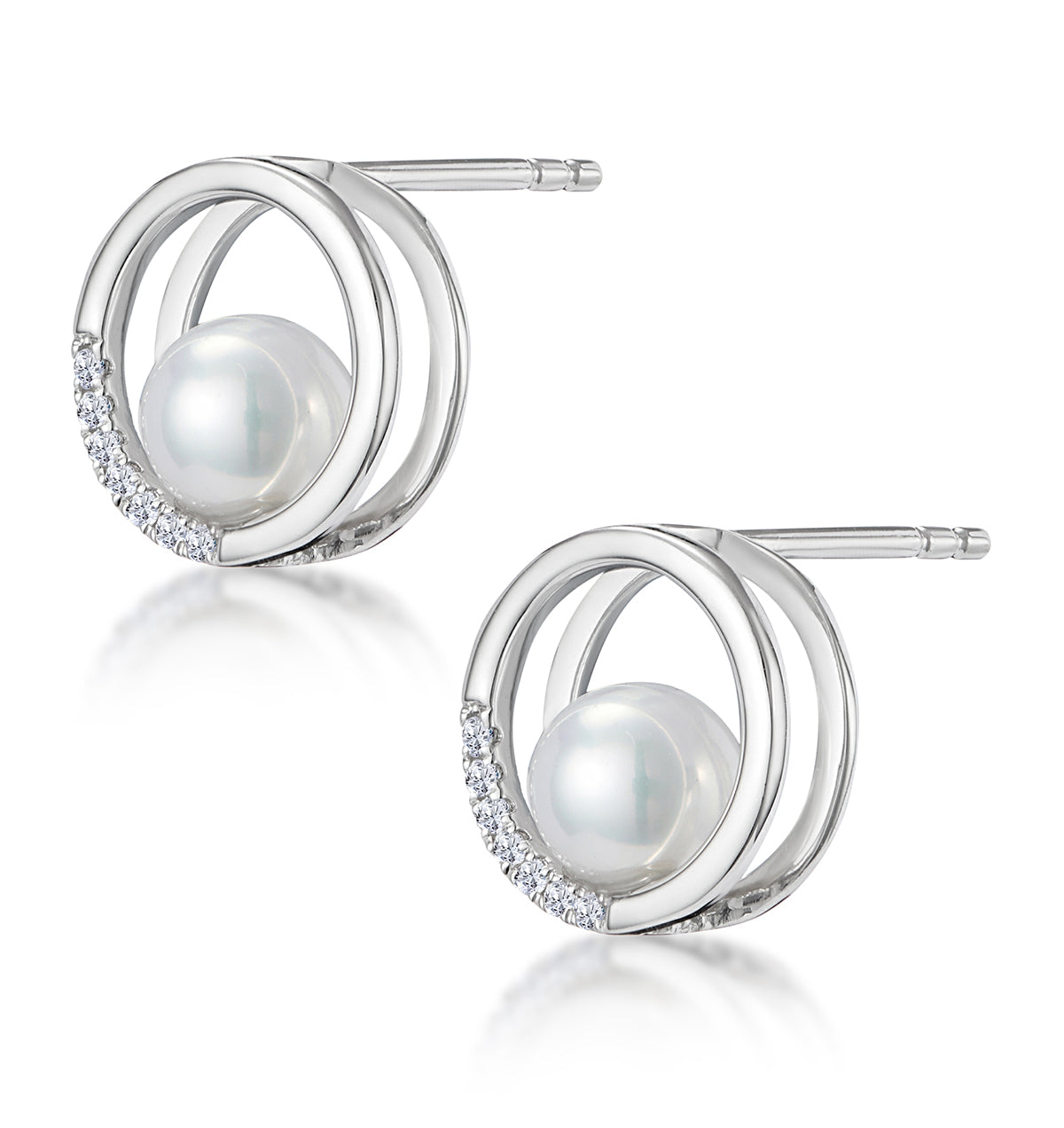 Stellato Circle and Pearl Diamond Earrings in 9K White Gold